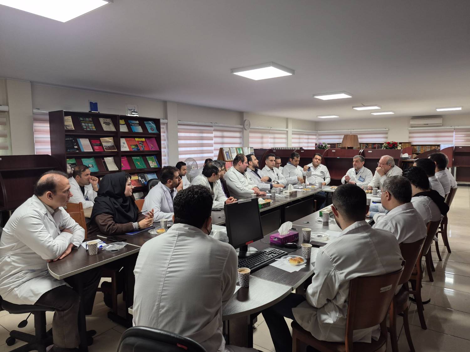 جلسه روند پوروپوزال فلوشیپ ها جهت پژوهش وتحقیقات مورخ 1404/11/08 با حضور آقای دکترباقری  و آقای دکتر نجد ساعت 7 صبح تشکیل گردید. 